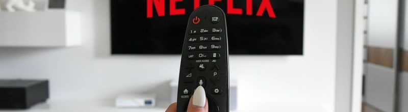 国漫网在线推荐的热血玄幻系国漫合集封面，多部经典作品海报拼贴，色彩鲜艳、气势磅礴，适合喜欢修炼体系的追番用户